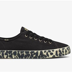🌼 NWT Keds canvas leopard sneakers